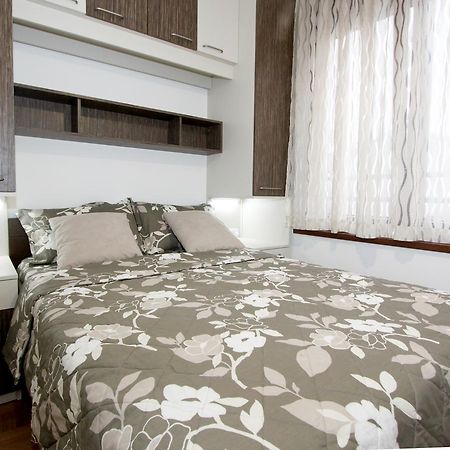 Apartment Iris Belgrad Exterior foto