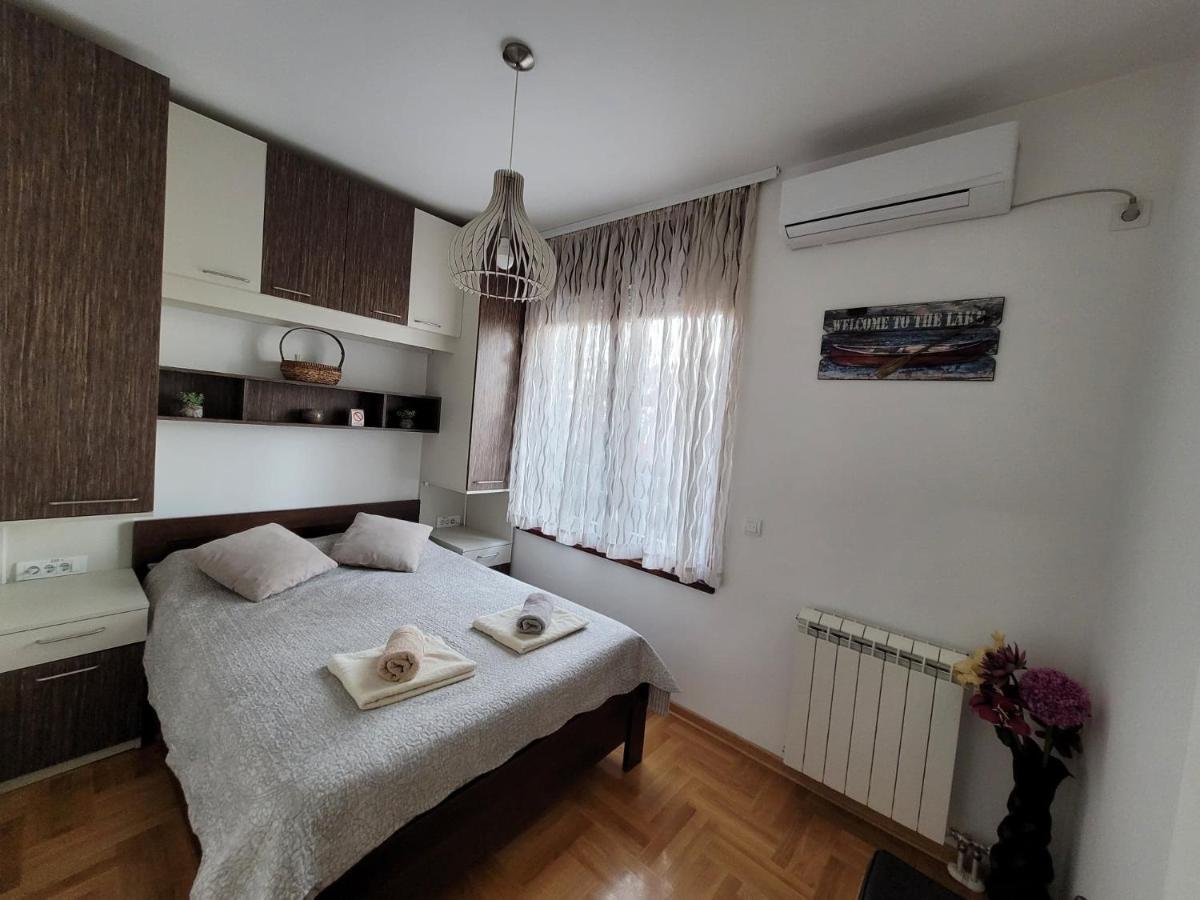 Apartment Iris Belgrad Exterior foto