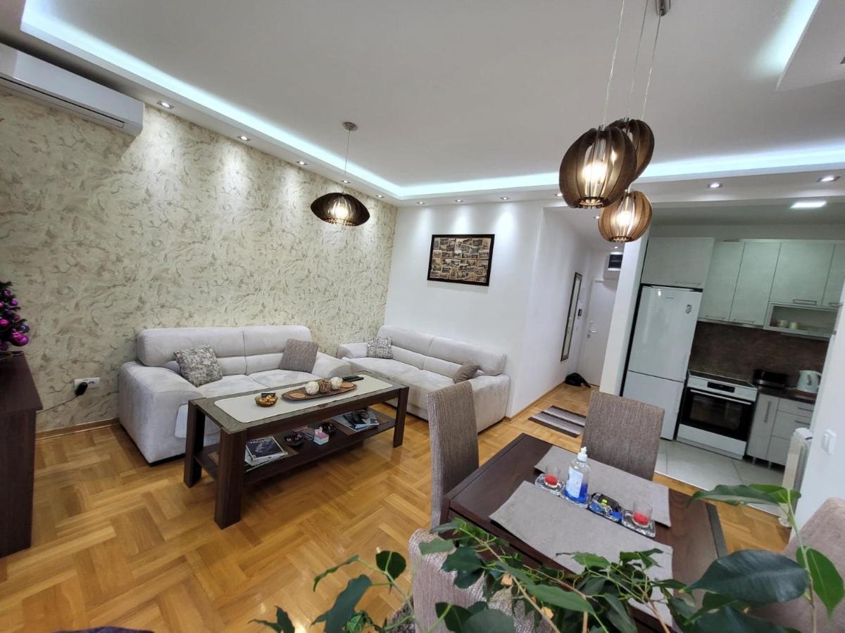 Apartment Iris Belgrad Exterior foto