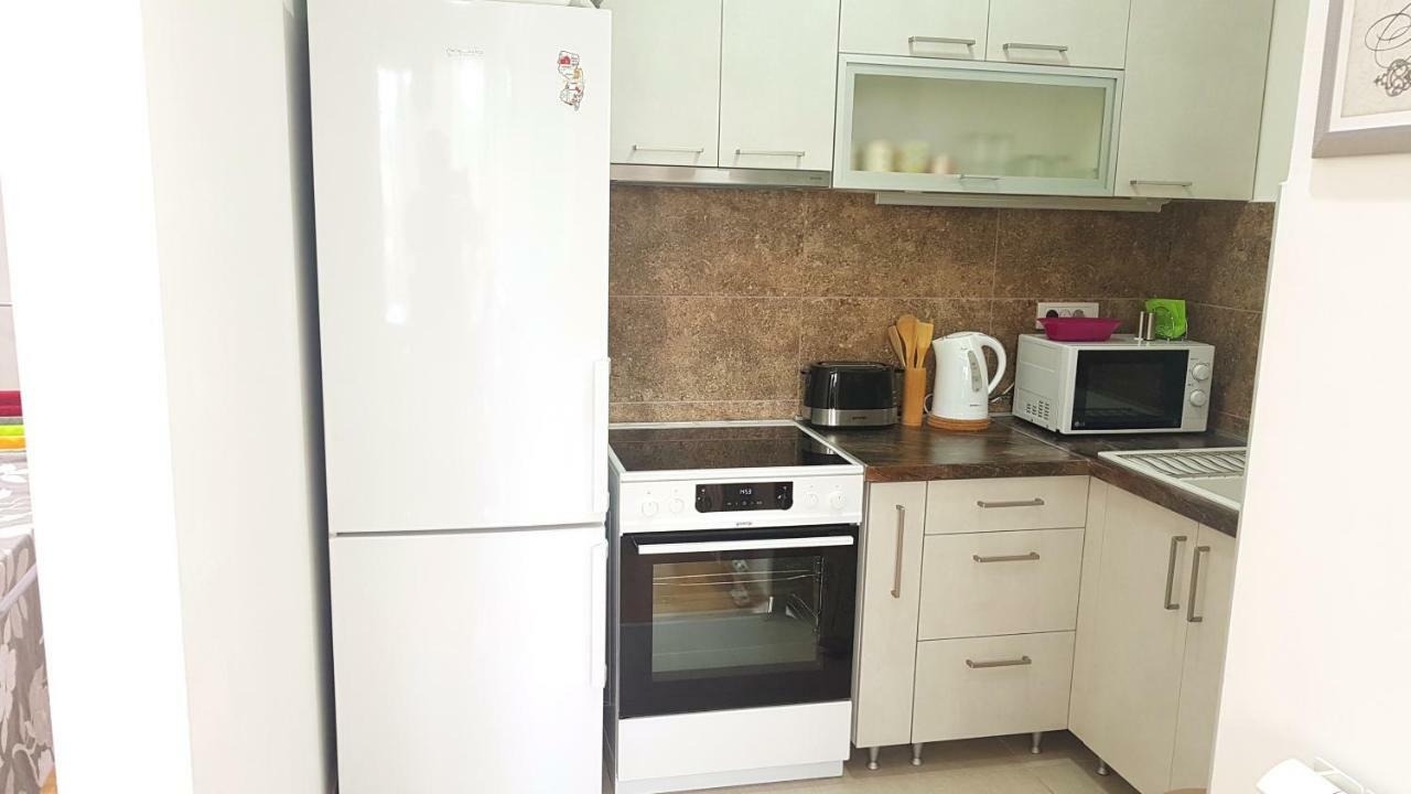 Apartment Iris Belgrad Exterior foto